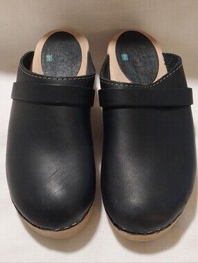 Lotta from Stockholm Black Leather Classic Swedish Slip-On Clogs EU 38 NWOB